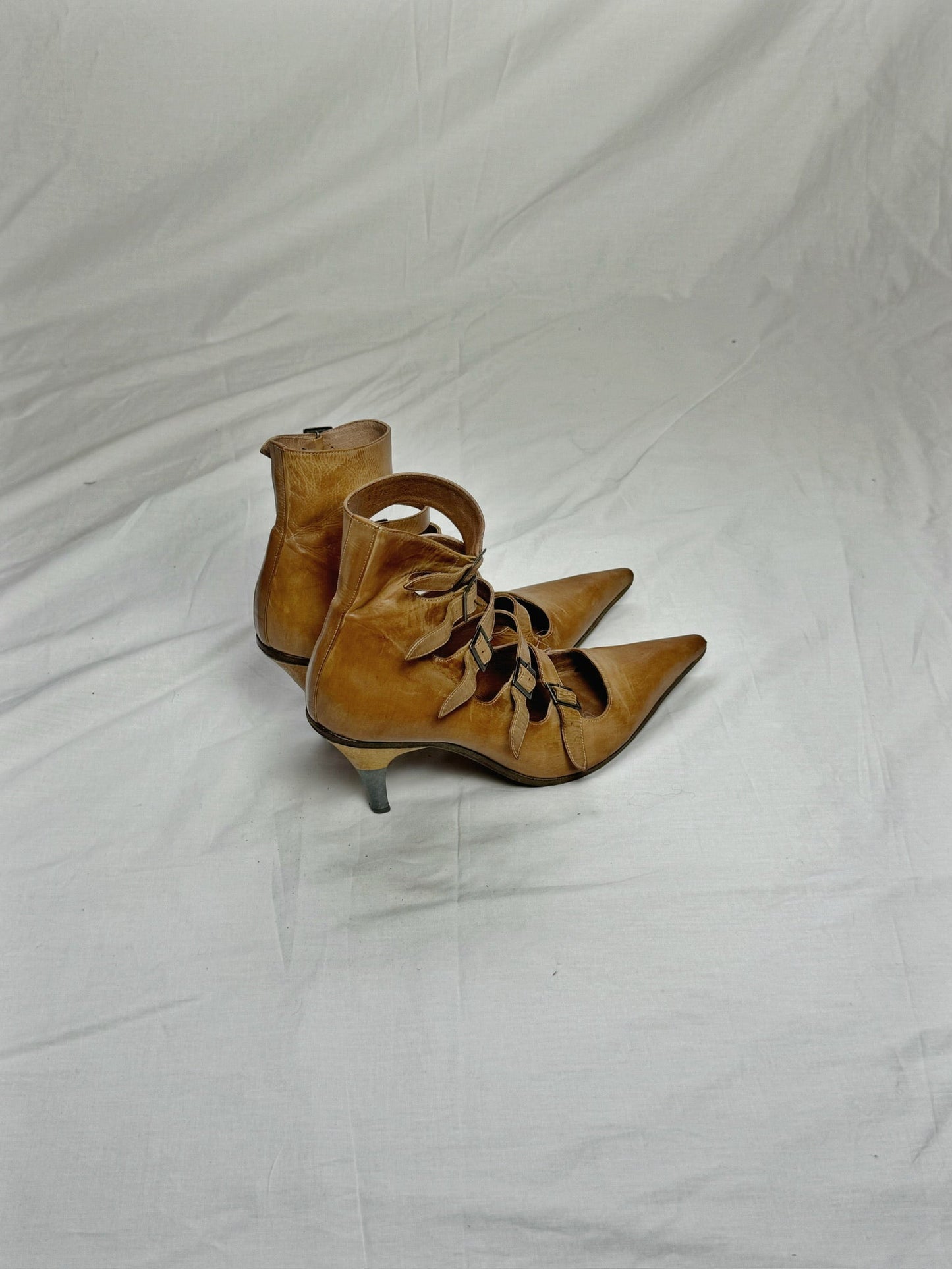 DRIES VAN NOTEN STRAP HEEL (EU 37.5) | Default Title, Tan