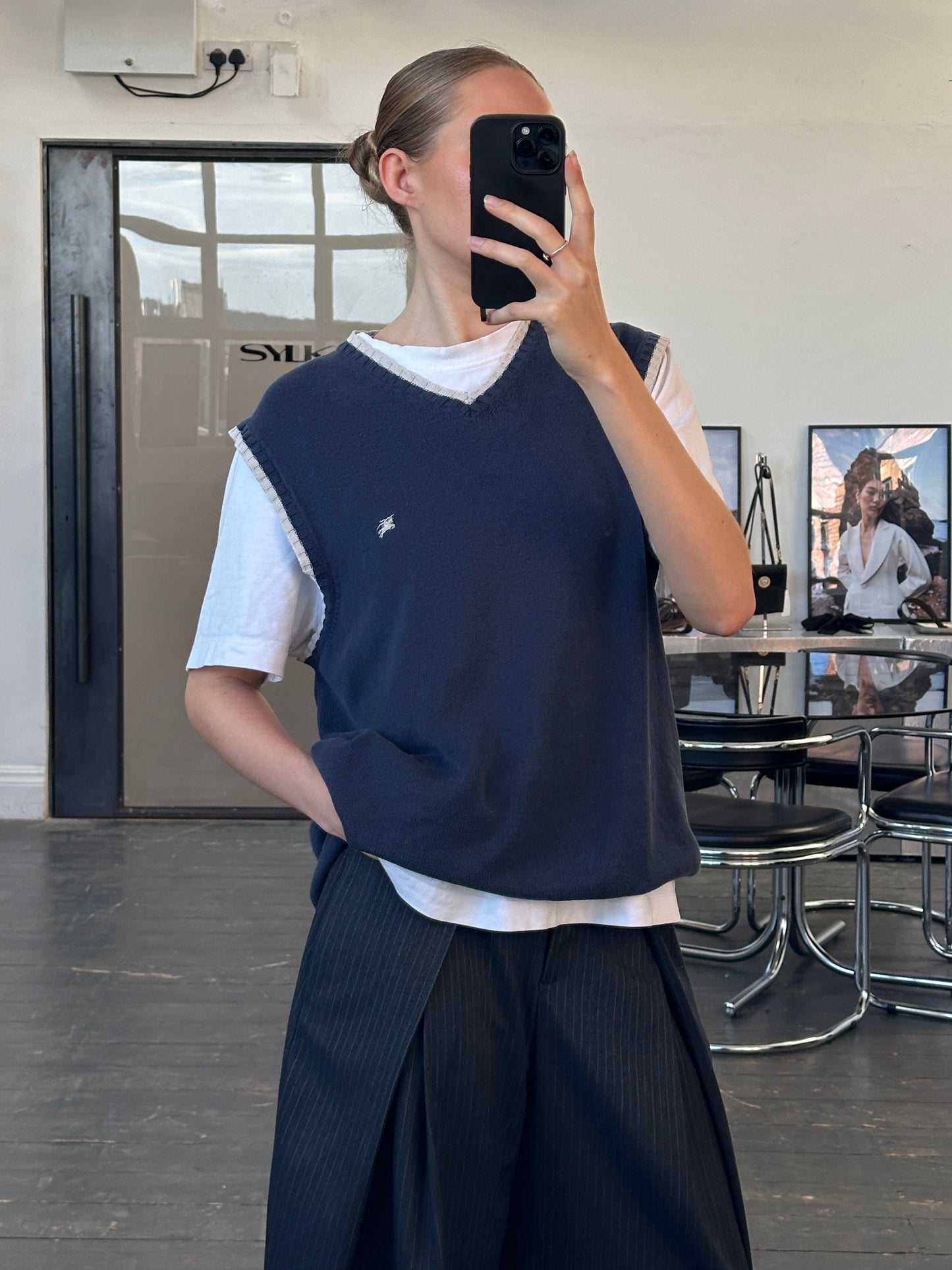 Burberry London 1990s Cotton Sleeveless Logo Knitted Jumper - XL