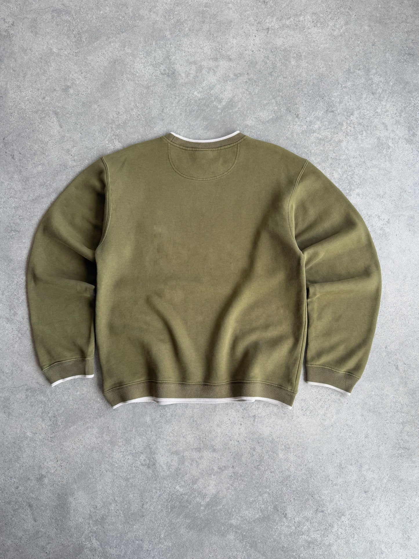 nike 2000s heavyweight embroidered swoosh logo sweatshirt (m)