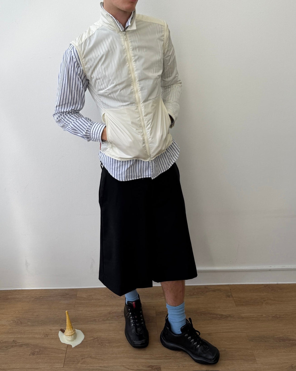Comme Des Garçons Black SS19 Oversized Suit Shorts | Medium, Black