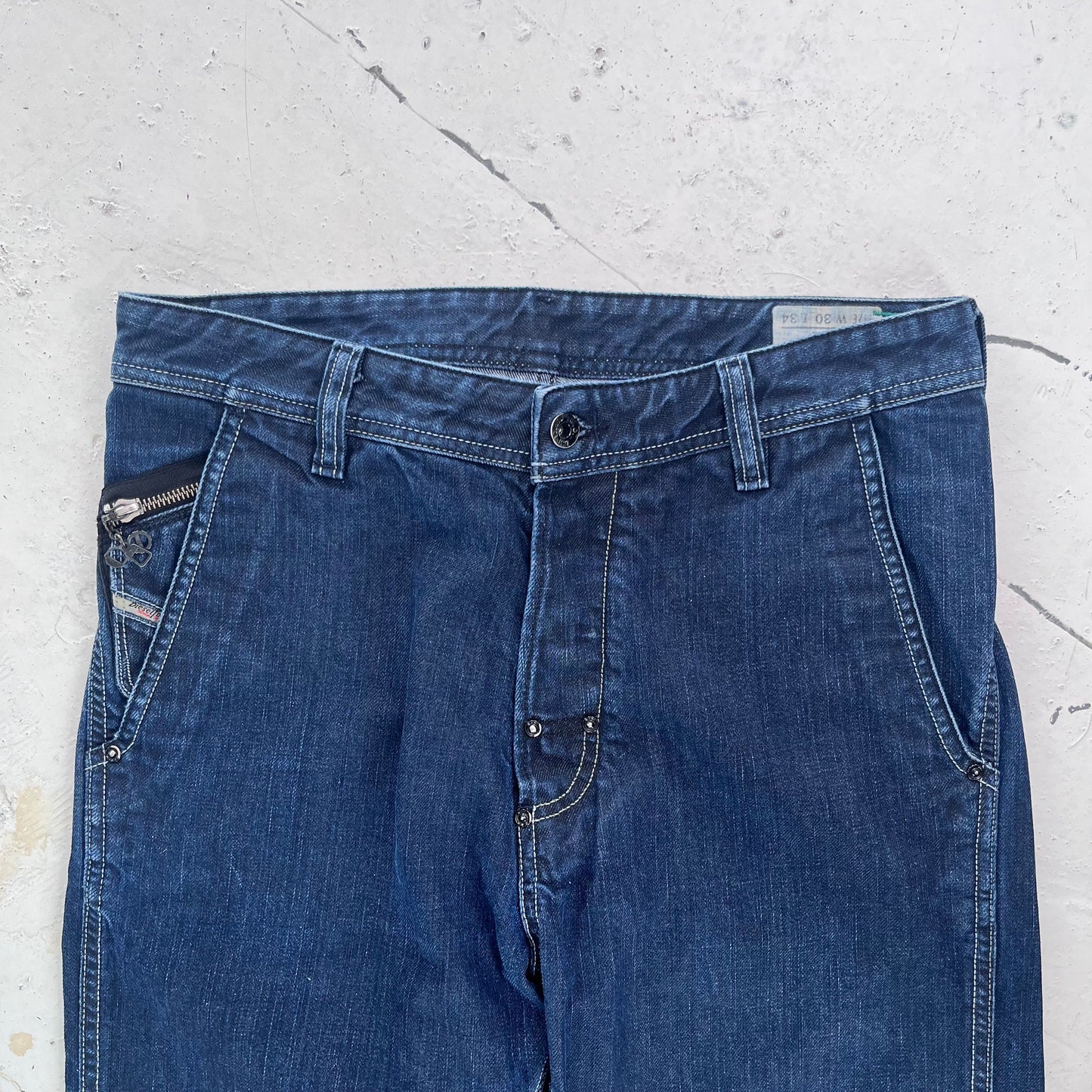 2000s diesel buckle back jeans | Navy, Navy
