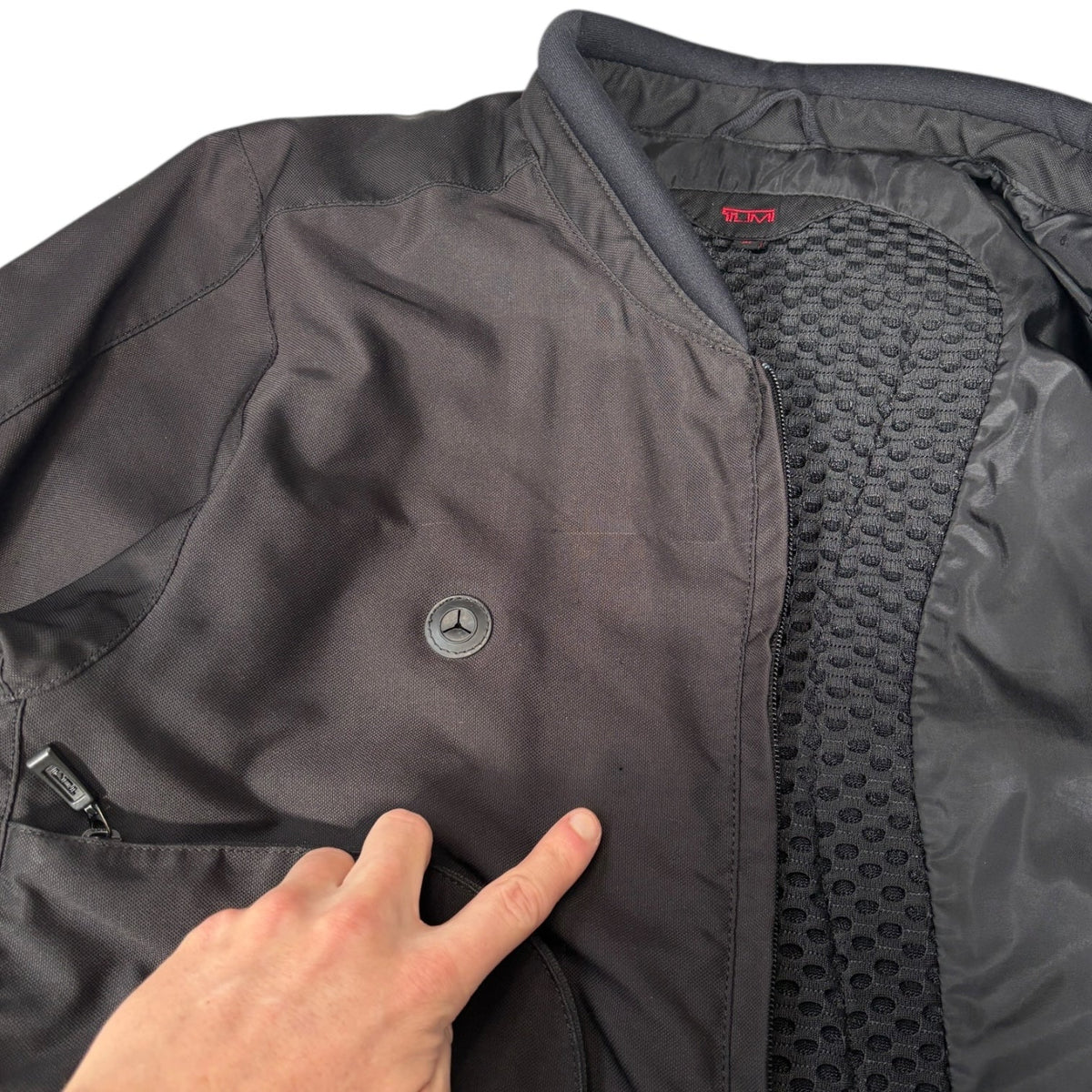 Tumi 00’s Multipocket Travel Jacket M | Medium, Black