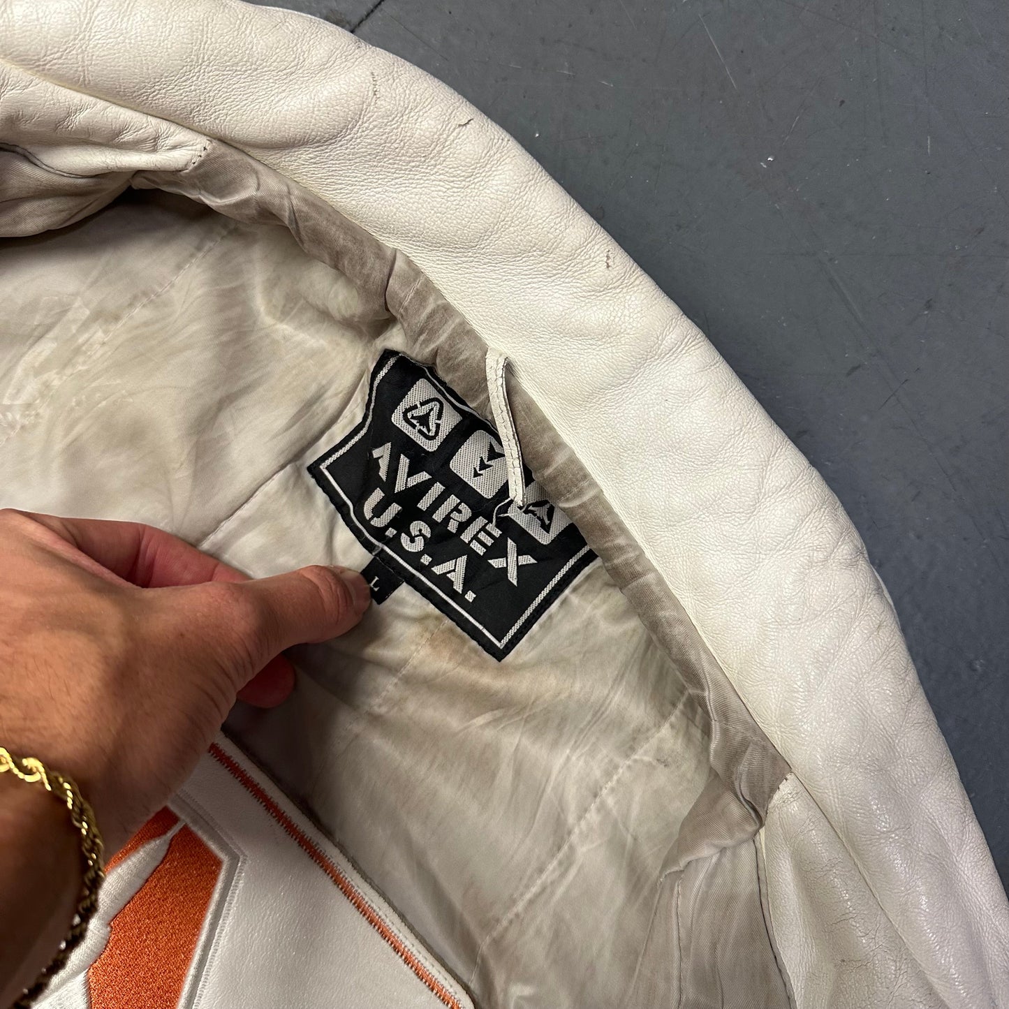 ARCHIVE Avirex Fighter Jet Leather Jacket In White & Brown ( L )