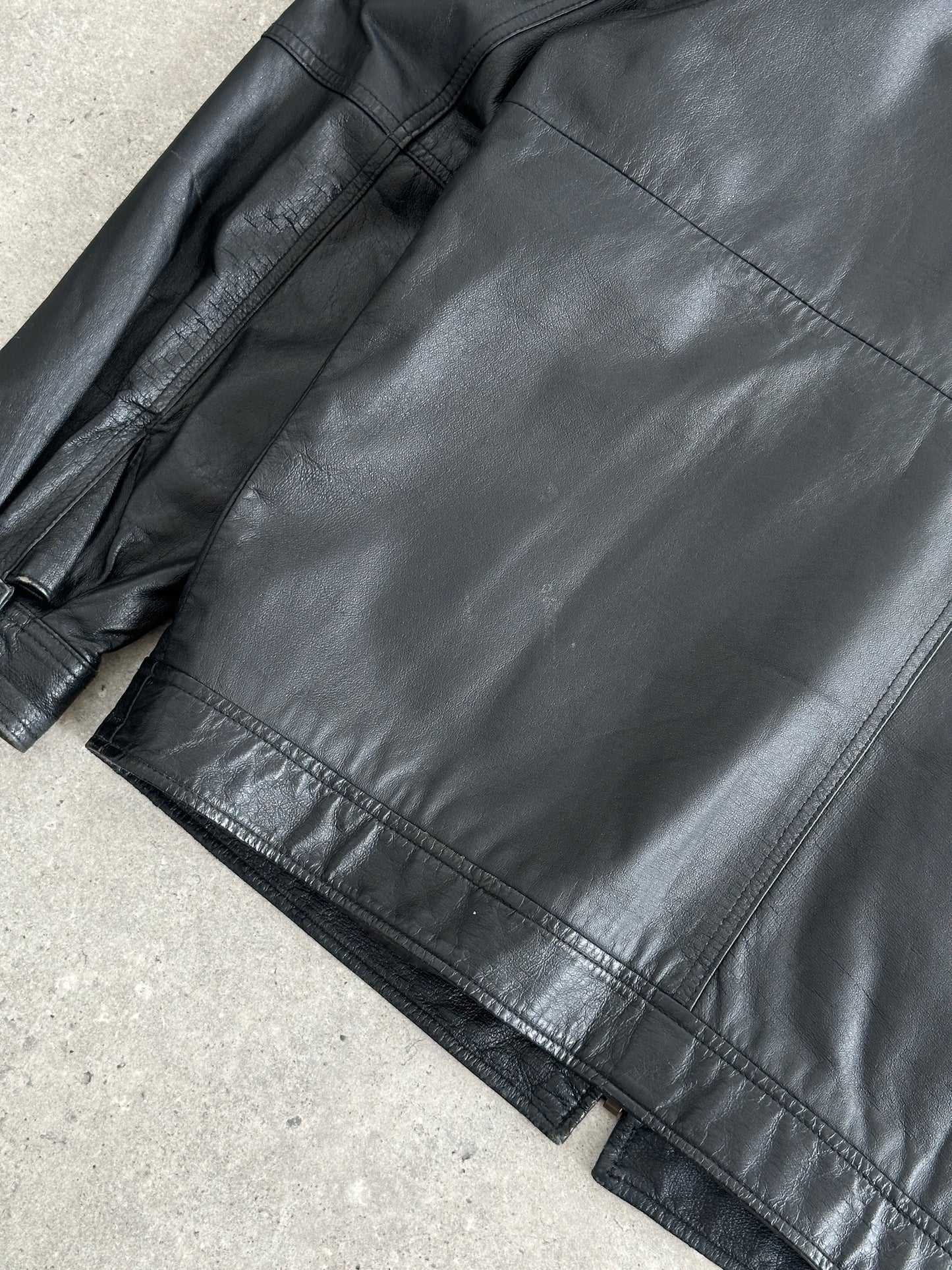 Vintage 1990s Minimal Leather Jacket - L/XL
