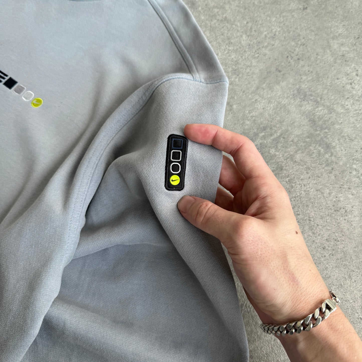 Nike 1999 heavyweight embroidered spellout sweatshirt (L)