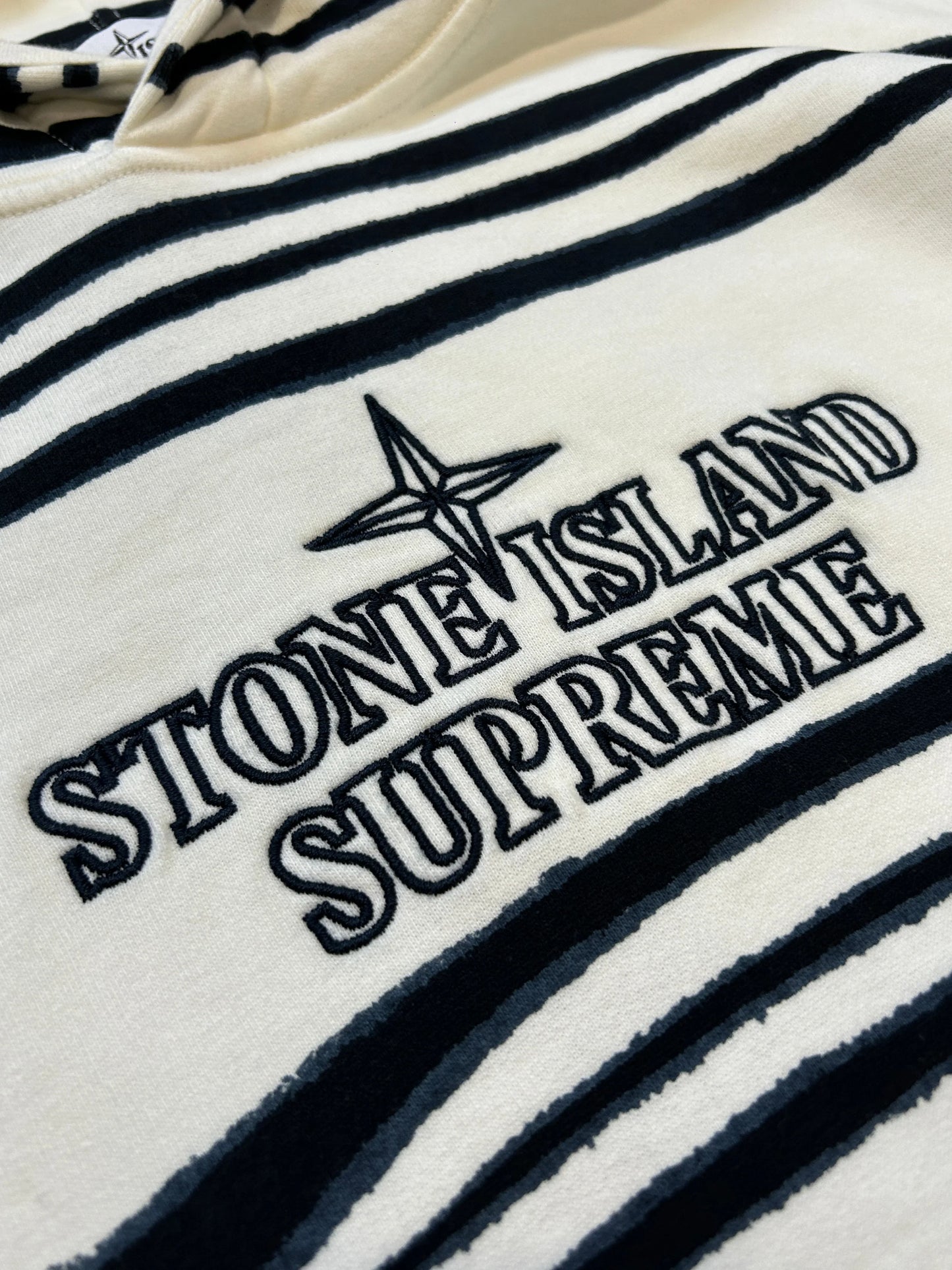 Stone Island x Supreme AW/20 Hooded Jumper XL BNWT