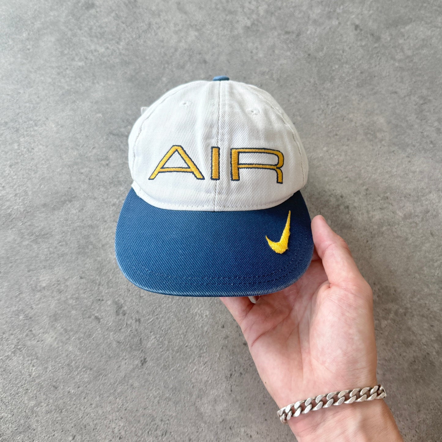 Nike Air 1990s embroidered spellout cap