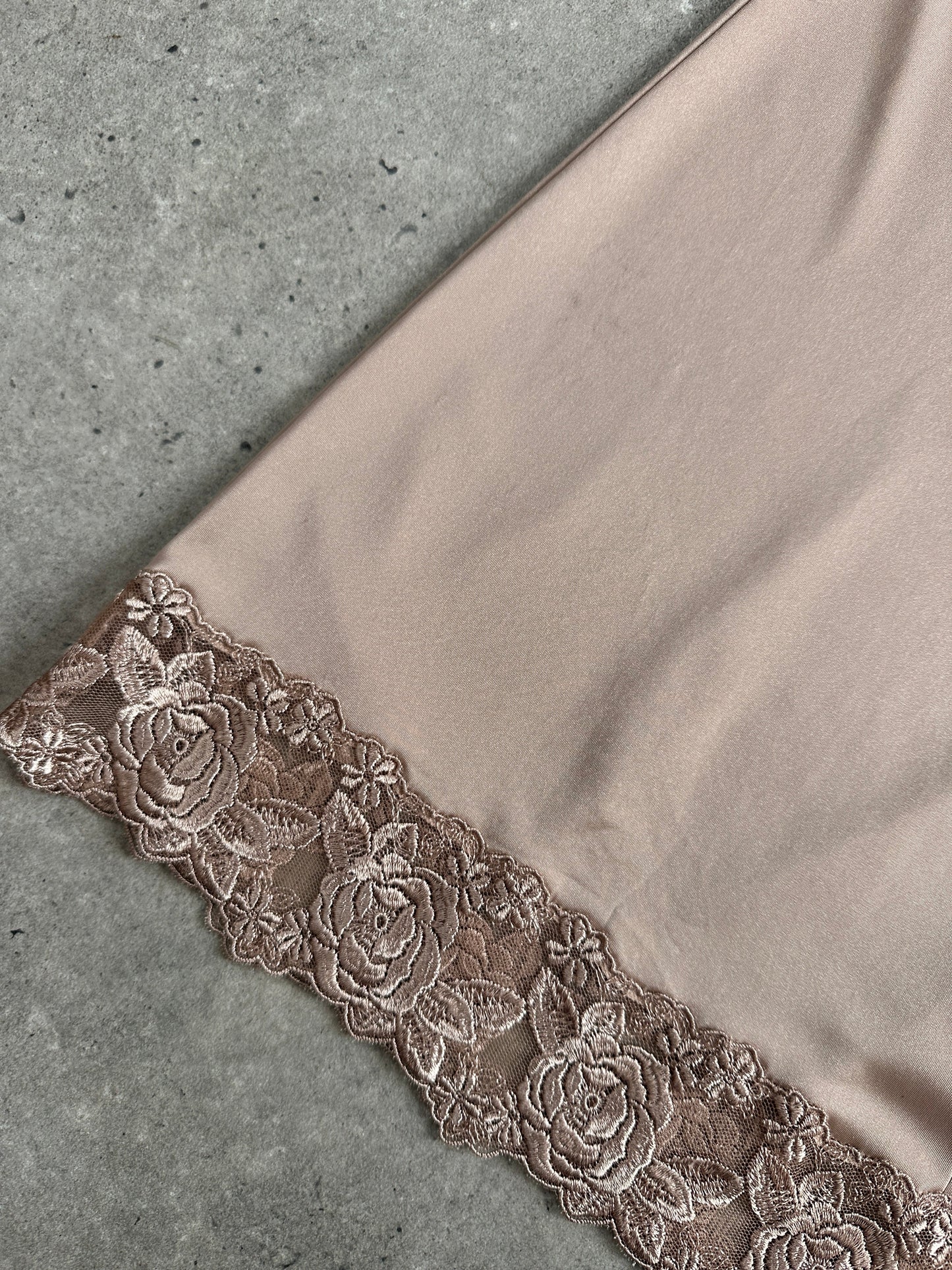 Vintage 1990s Lace Mini Slip Dress - M