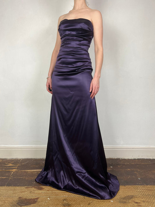 Dolce & Gabbana F/W 2009 corseted gown