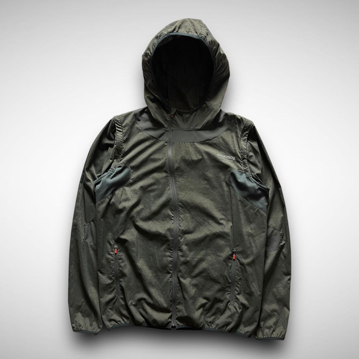 Nike x UNDERCOVER 