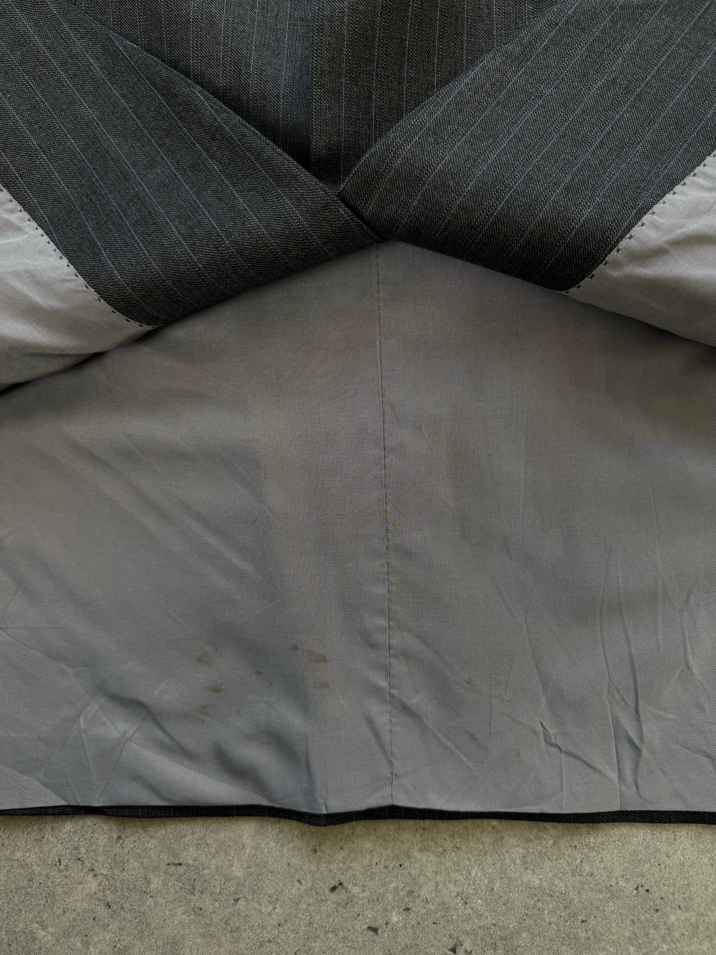 Loro Piana x Digel 1990s pure wool single-breasted blazer in size L, shown on a hanger with a tailored fit and classic design.