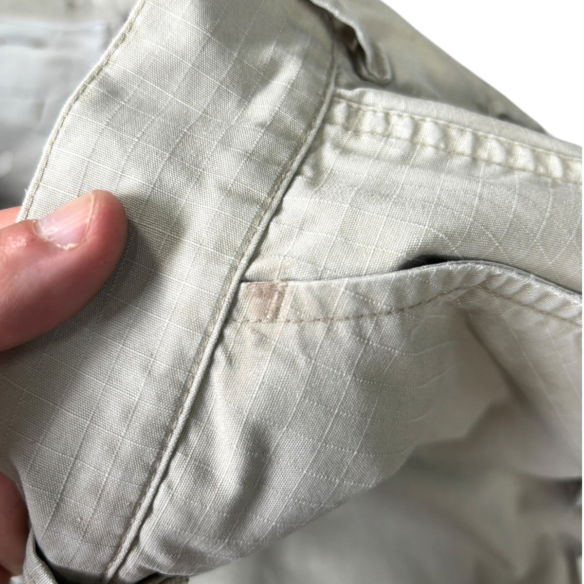 Nike ACG 2001 Cargo Shorts W34 | W34, Red