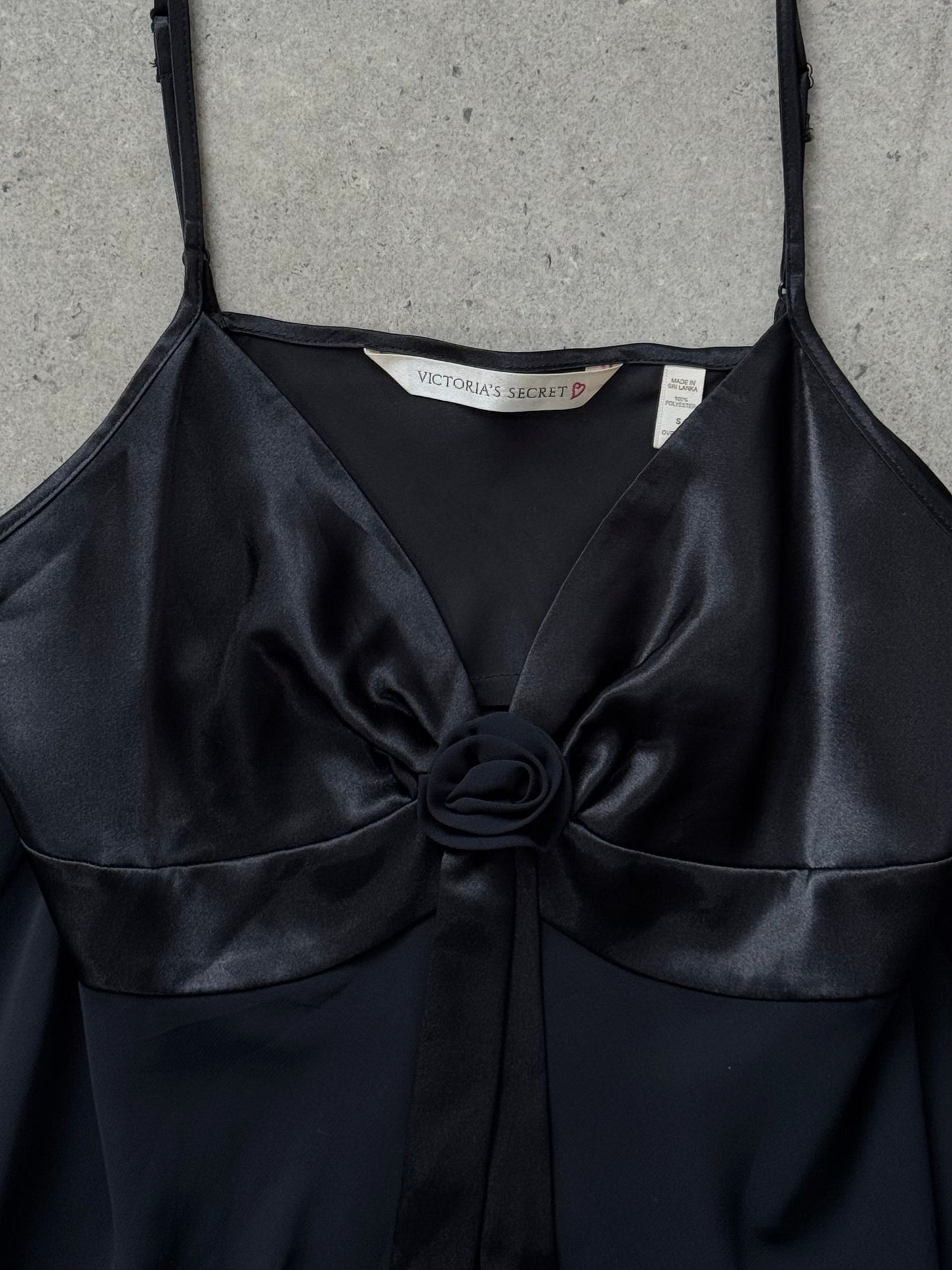 Victoria’s Secret 2000s Satin Sheer Slip Top - S