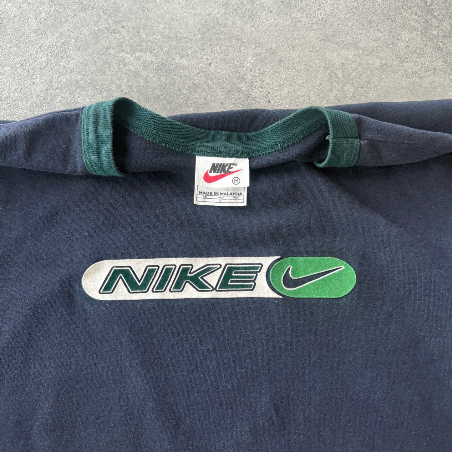 Nike 1990s heavyweight spellout t-shirt (M)