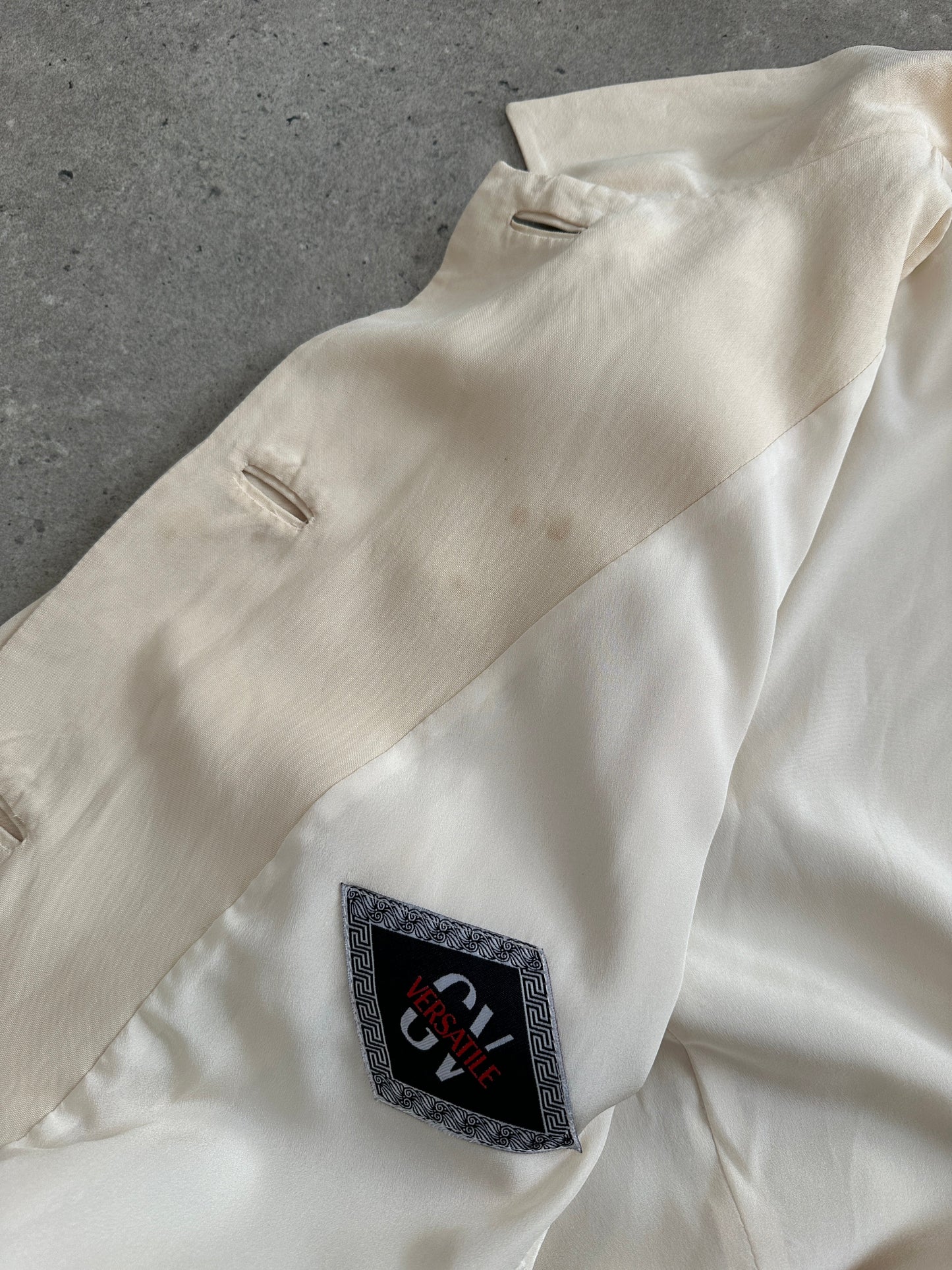 Gianni Versace Versatile 1990s Bespoke Button Pure Silk Blazer - XL