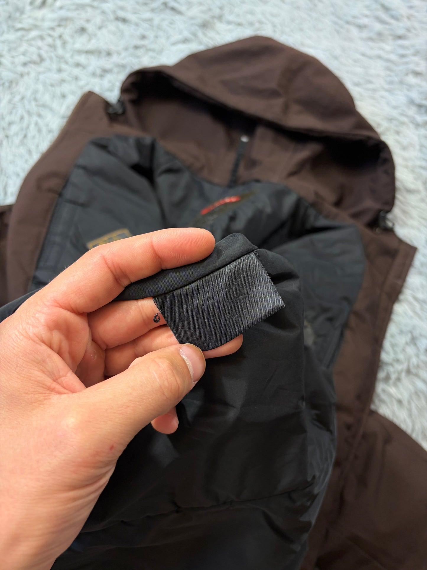 Prada Sport AW00 Goretex Gloved Brown Multipocket Jacket - IT40 | O/S, Brown