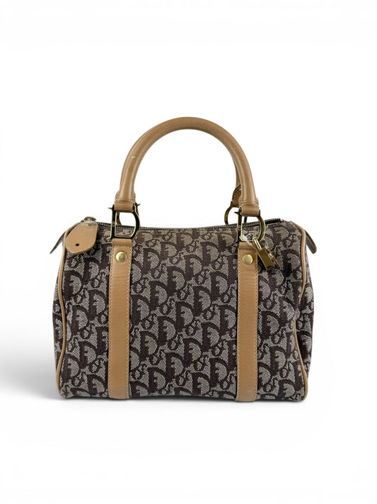 https://cdn.shopify.com/s/files/1/0812/5268/0004/files/753398AF-67DF-49DC-B8CA-BDBD06797531.jpg?v=1777302689