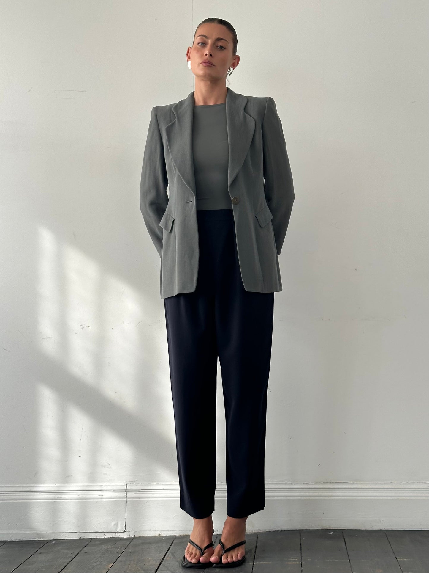 Giorgio Armani 1990s Pure Wool High Waisted Tapered Trousers - W28