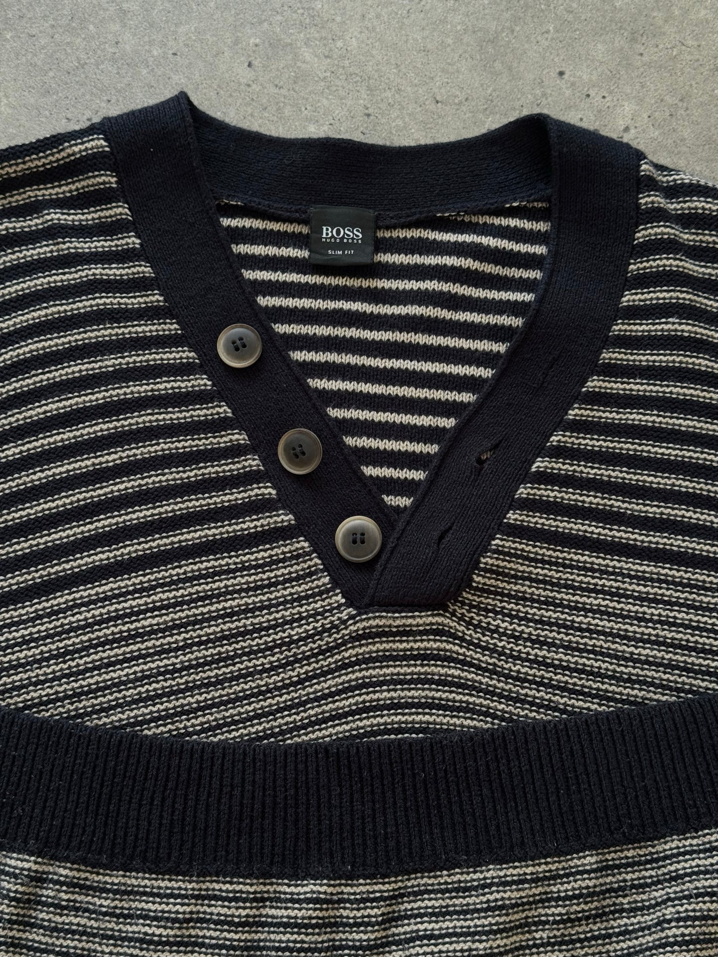 Hugo Boss 2000s pure cotton striped Henley jumper in XL, featuring a classic design with horizontal stripes and a buttoned neckline.