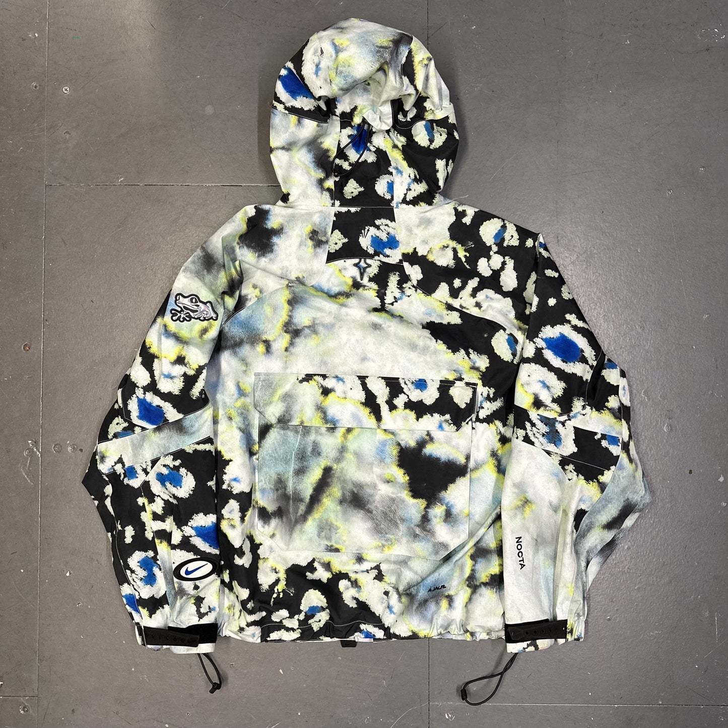 ARCHIVE Nike Nocta Opal Jacket In White ( L )