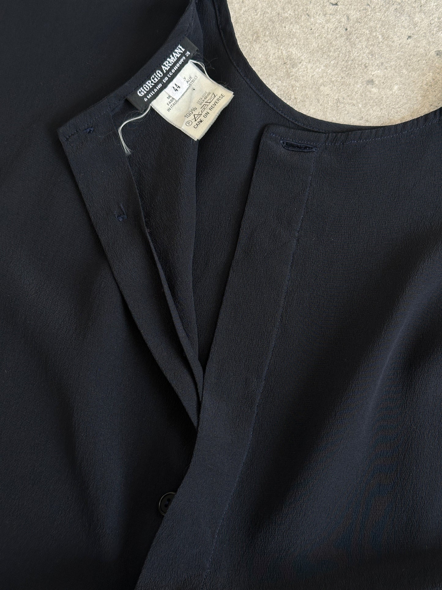Giorgio Armani 1990s Pure Silk Button Back Shirt - M