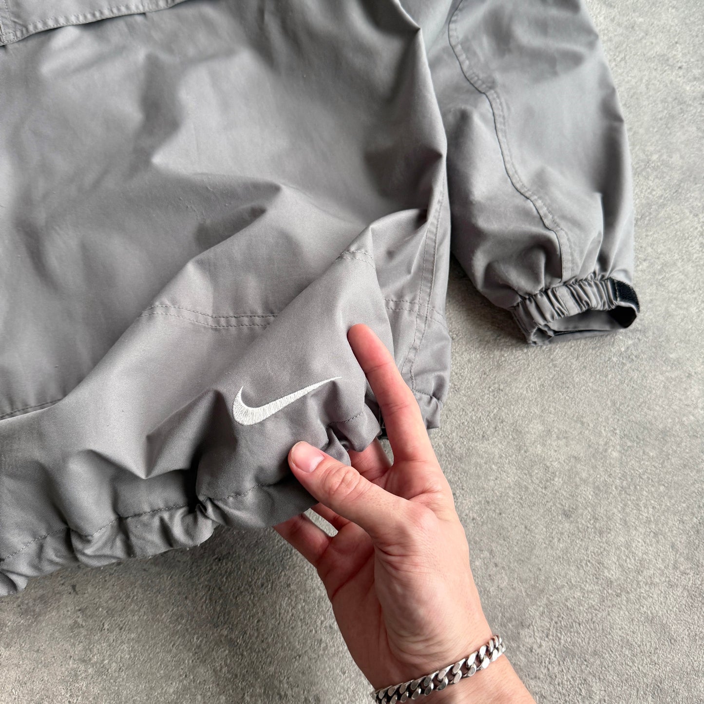 Nike ACG 1990s Nike-fit technical waterproof jacket (L) | Default Title, Grey