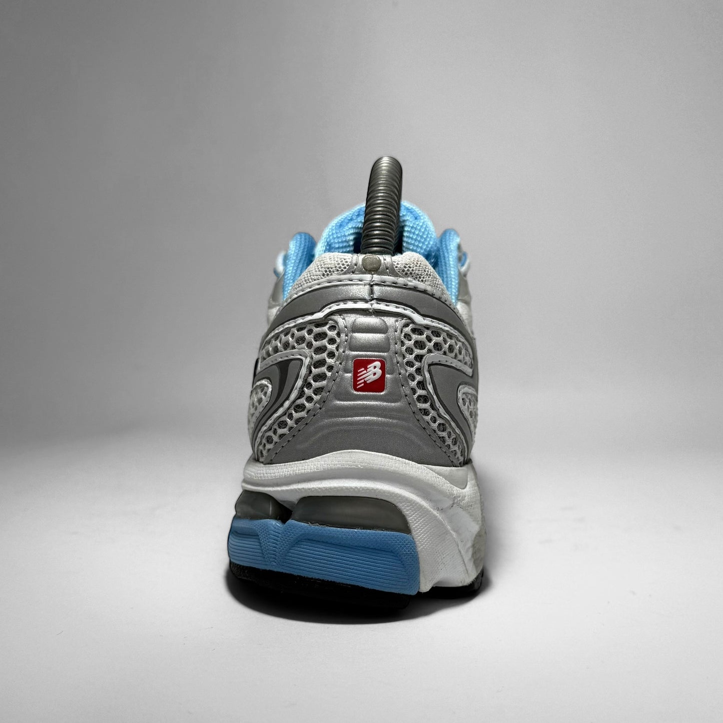 New Balance 860 (2011)