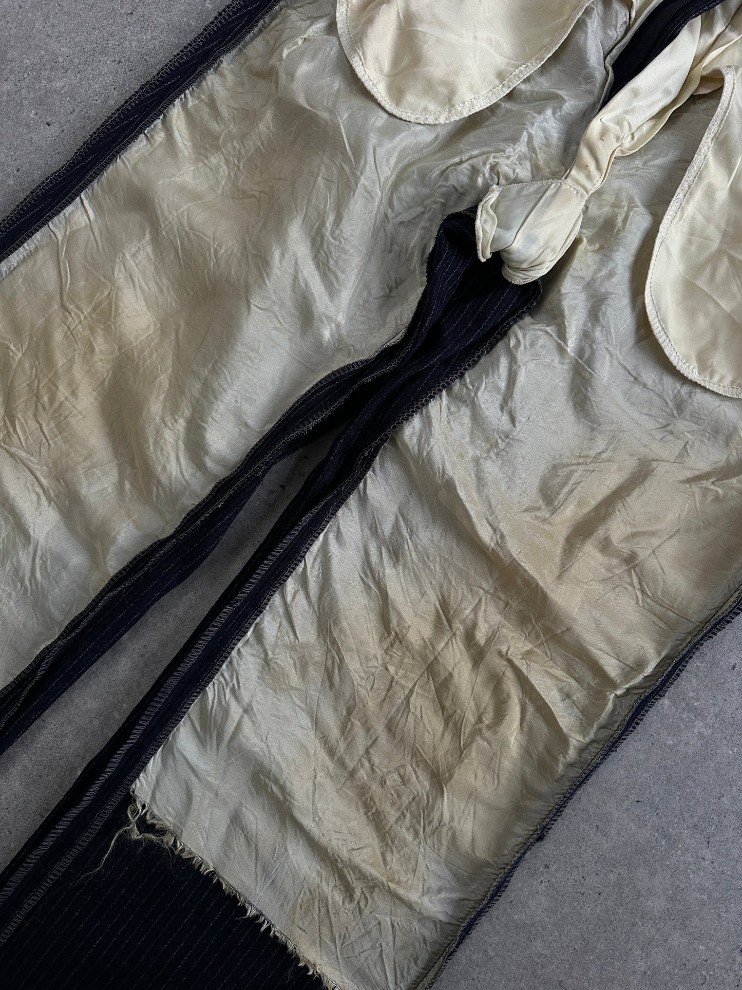 Vintage 1990s Pinstripe Pure Wool Suit - 38R/W28