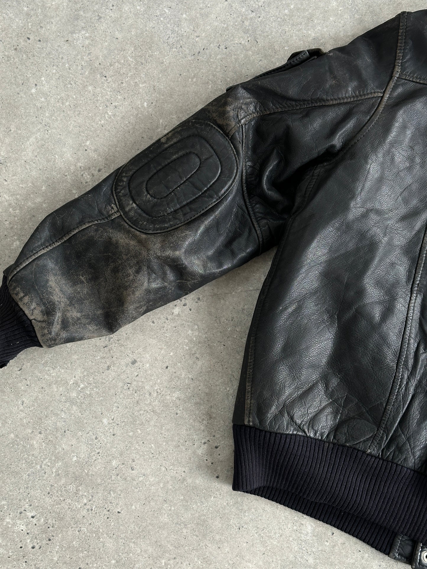 Vintage Distressed Leather Bomber Jacket - M/L