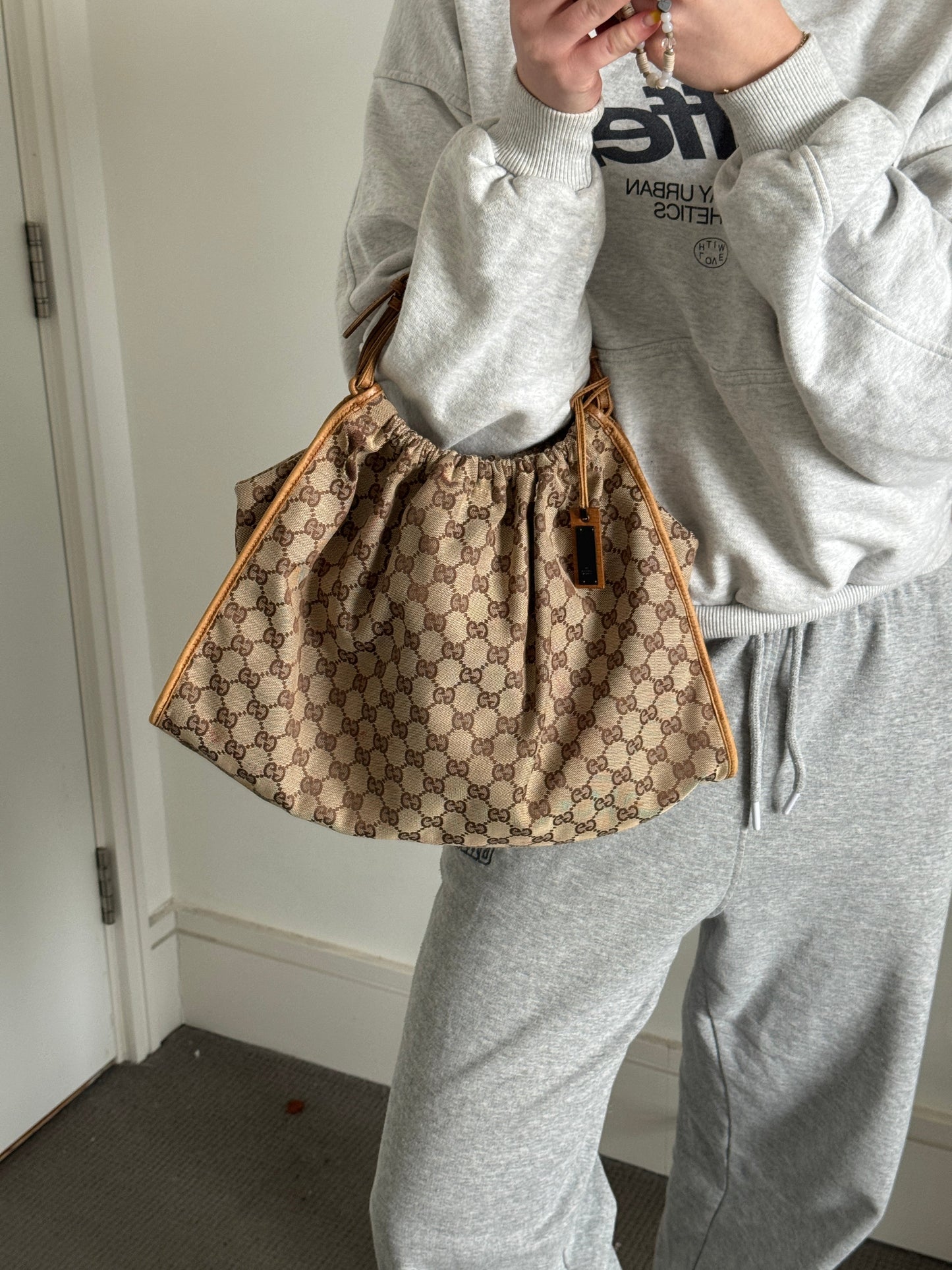 https://cdn.shopify.com/s/files/1/0812/5268/0004/files/B6D6F490-5E3D-4A51-B5AB-1E3059081578.jpg?v=1774358280