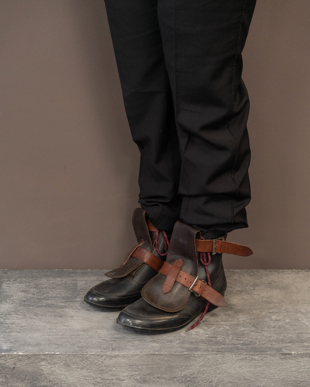 VIVIENNE WESTWOOD RUBBER BOOTS (EU 43, FITS LIKE 42)