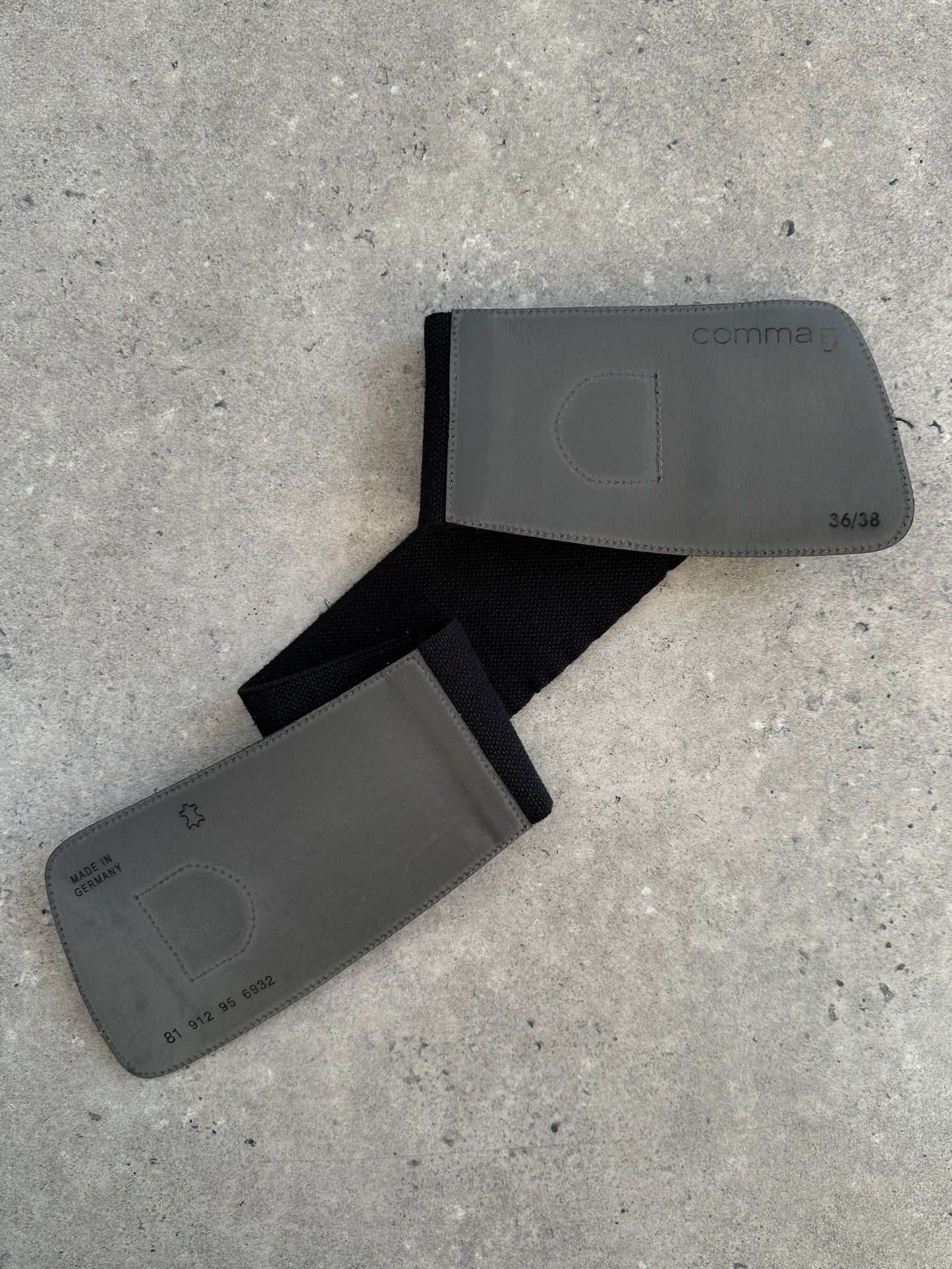 Vintage 1990s Elasticated Leather Belt - W28-32