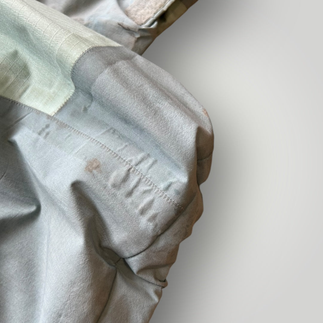 Arc'teryx Fission SV Gore-tex Jacket S/M | Default Title, Light Grey