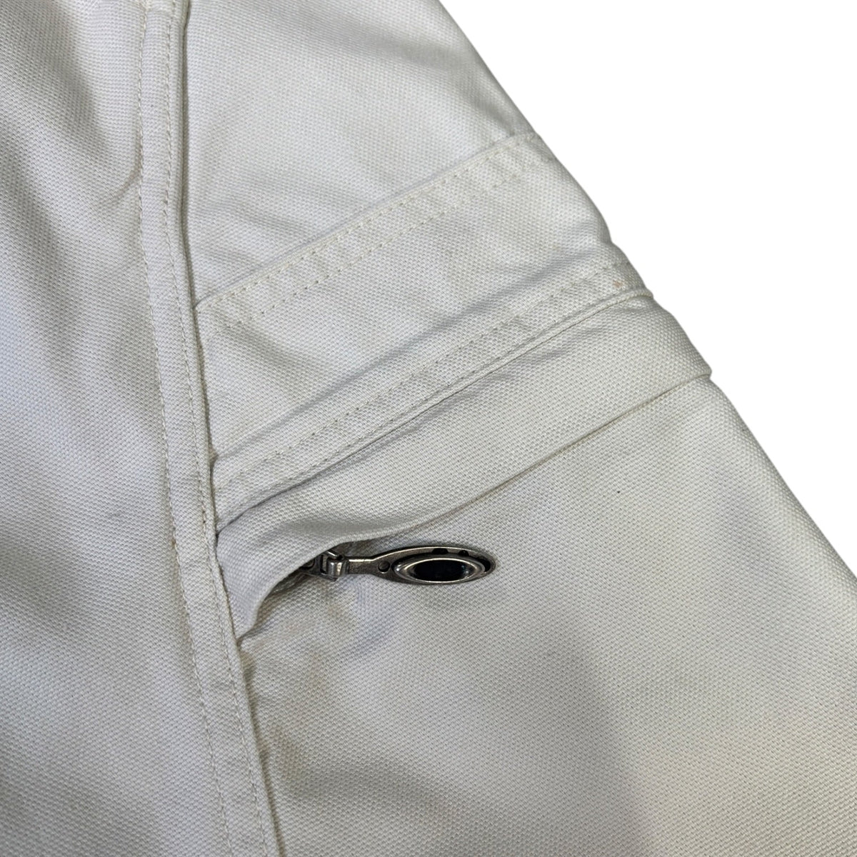 Oakley Software 00’s Cargo Shorts W30 | W30, White