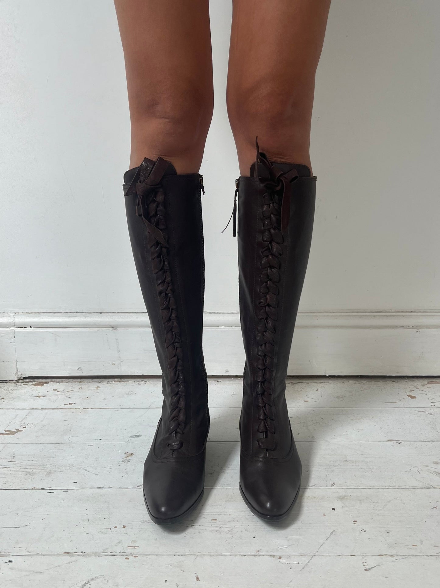 MIU MIU LACE UP BOOTS (EU 39.5) | DEFAULT TITLE, Brown