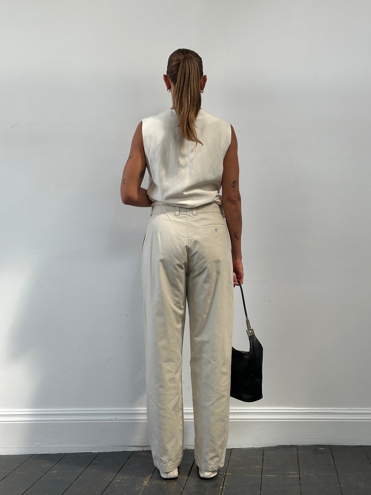 Vintage High Waisted Pleated Trousers - W28