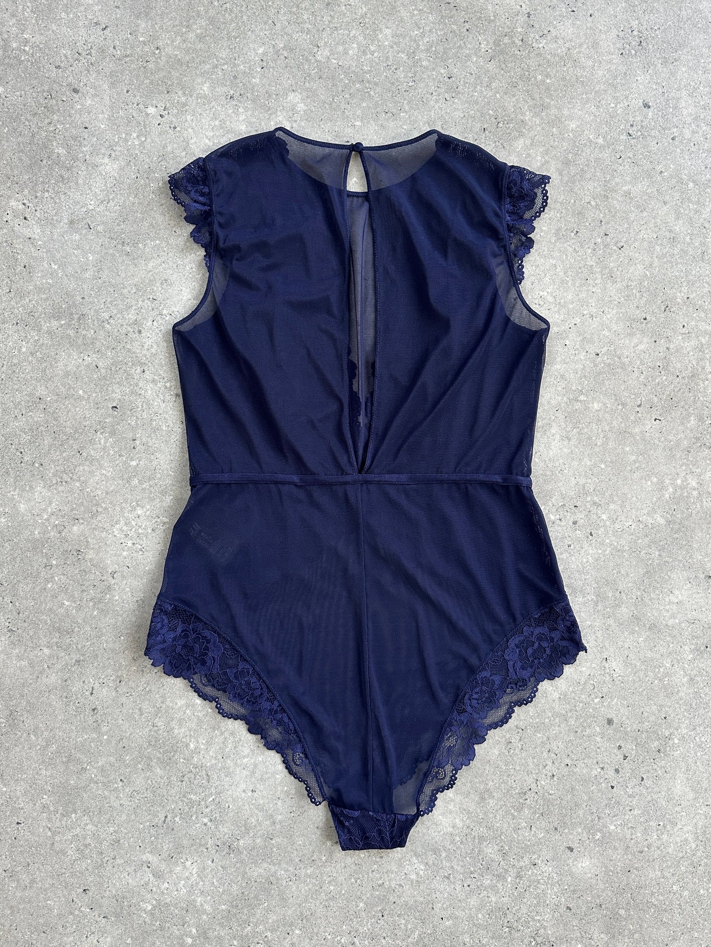 Vintage 2000s Lace Bodysuit - M