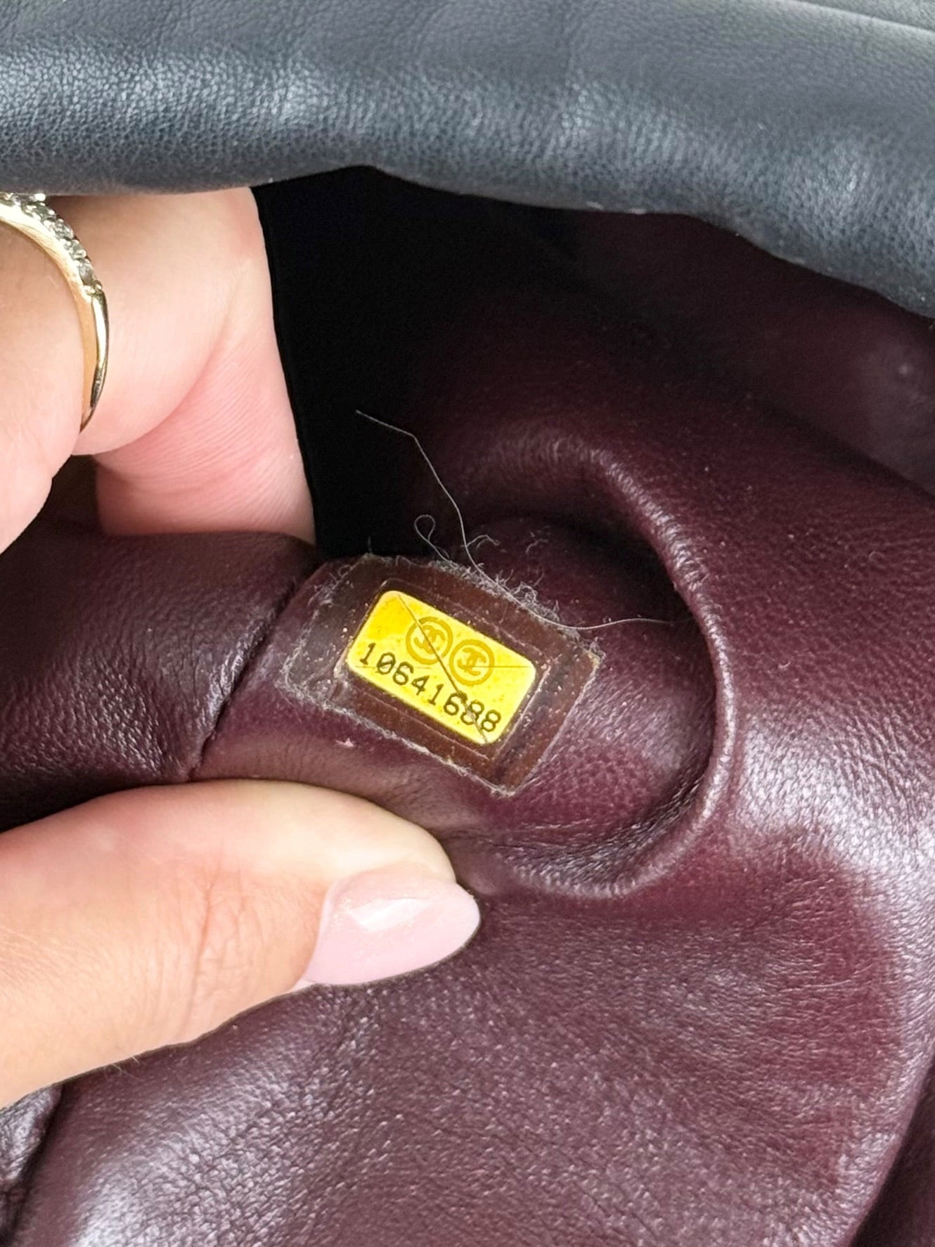 2005/2006 Chanel Luxe Ligne Black Lambskin Bowling Bag | O/S, Multicoloured
