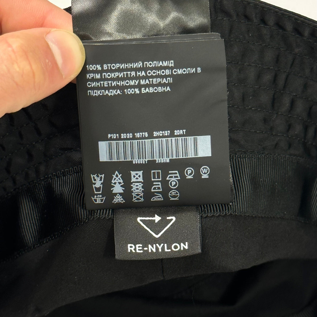 Prada Milano 2020 Re-Nylon Rubber Logo Bucket Hat - S/M | O/S, Black