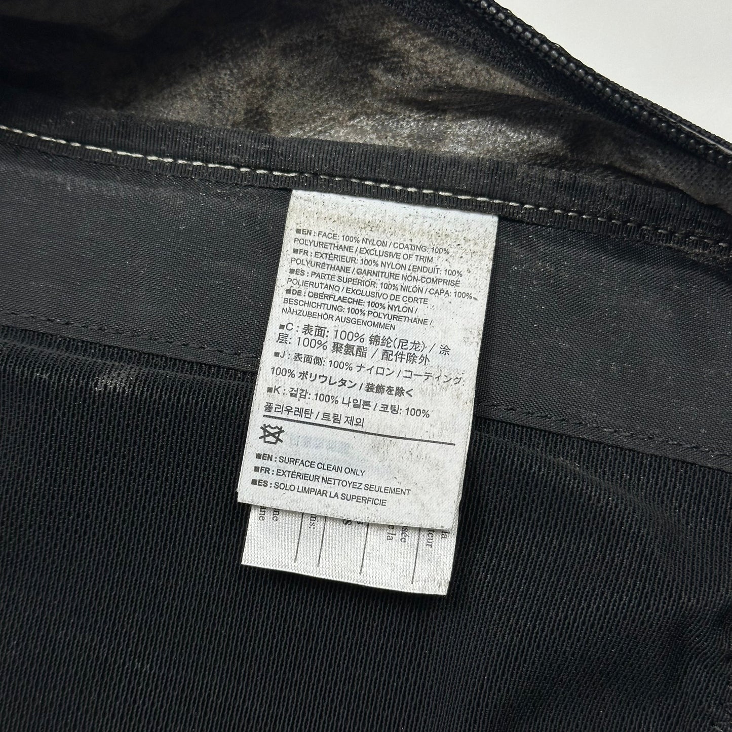 Arc’teryx 2011 Arro 22 Waterproof Backpack - 24k Gold