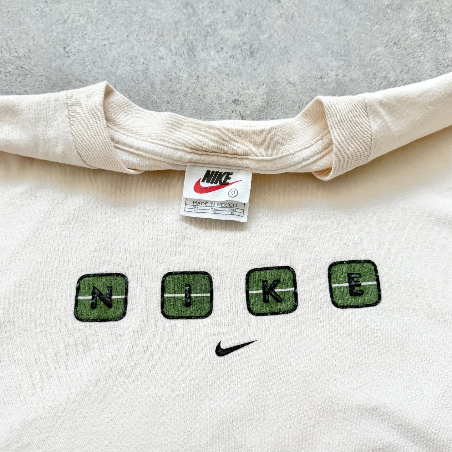 Nike RARE 1990s heavyweight graphic t-shirt (XL)