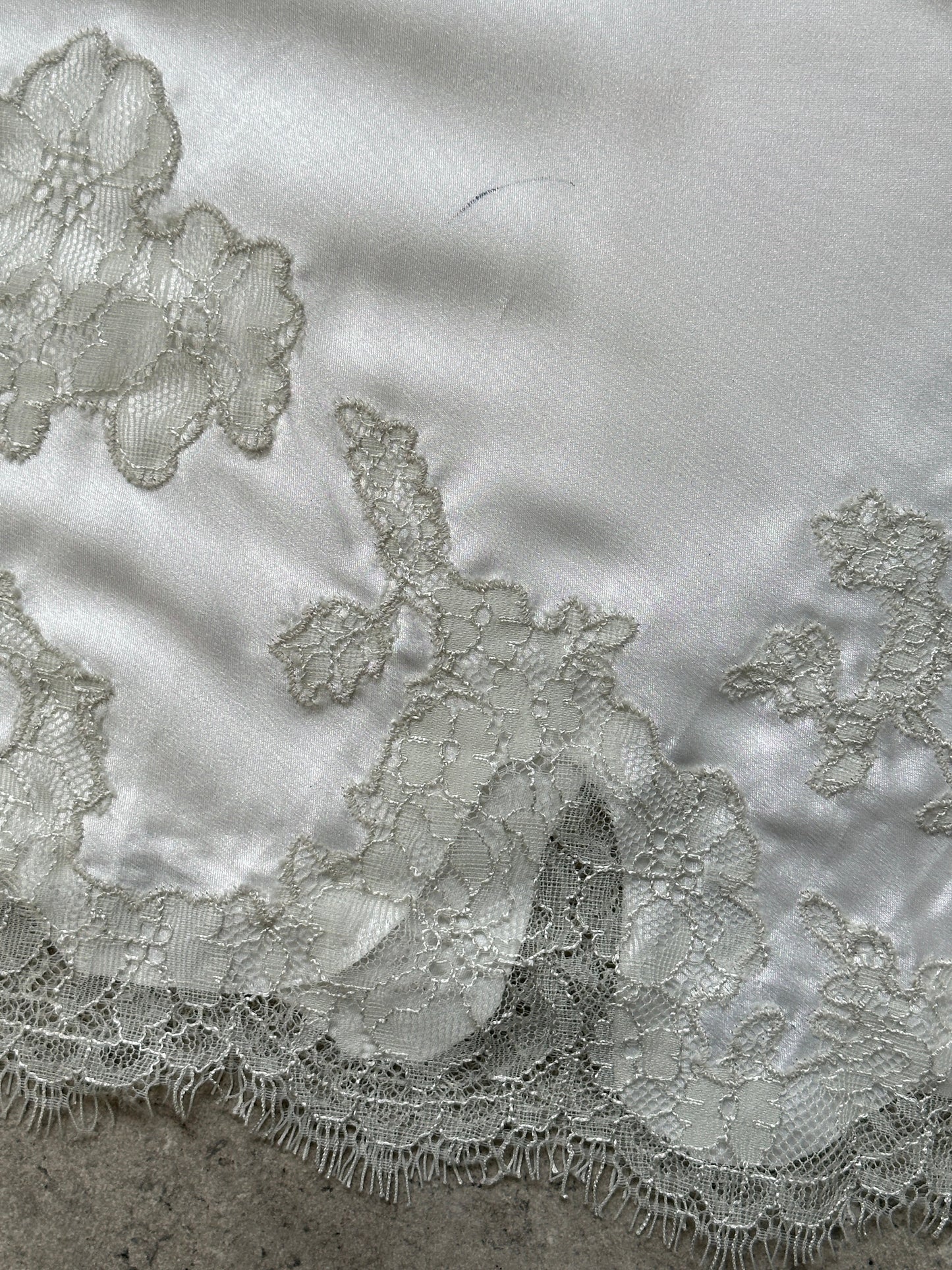 Victoria’s Secret 2000s Lace Satin Slip Dress - S/M