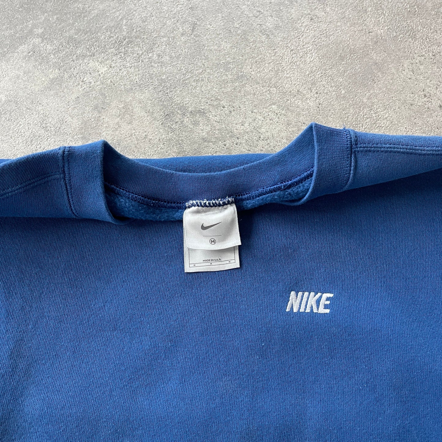 Nike 2001 embroidered heavyweight sweatshirt (M)