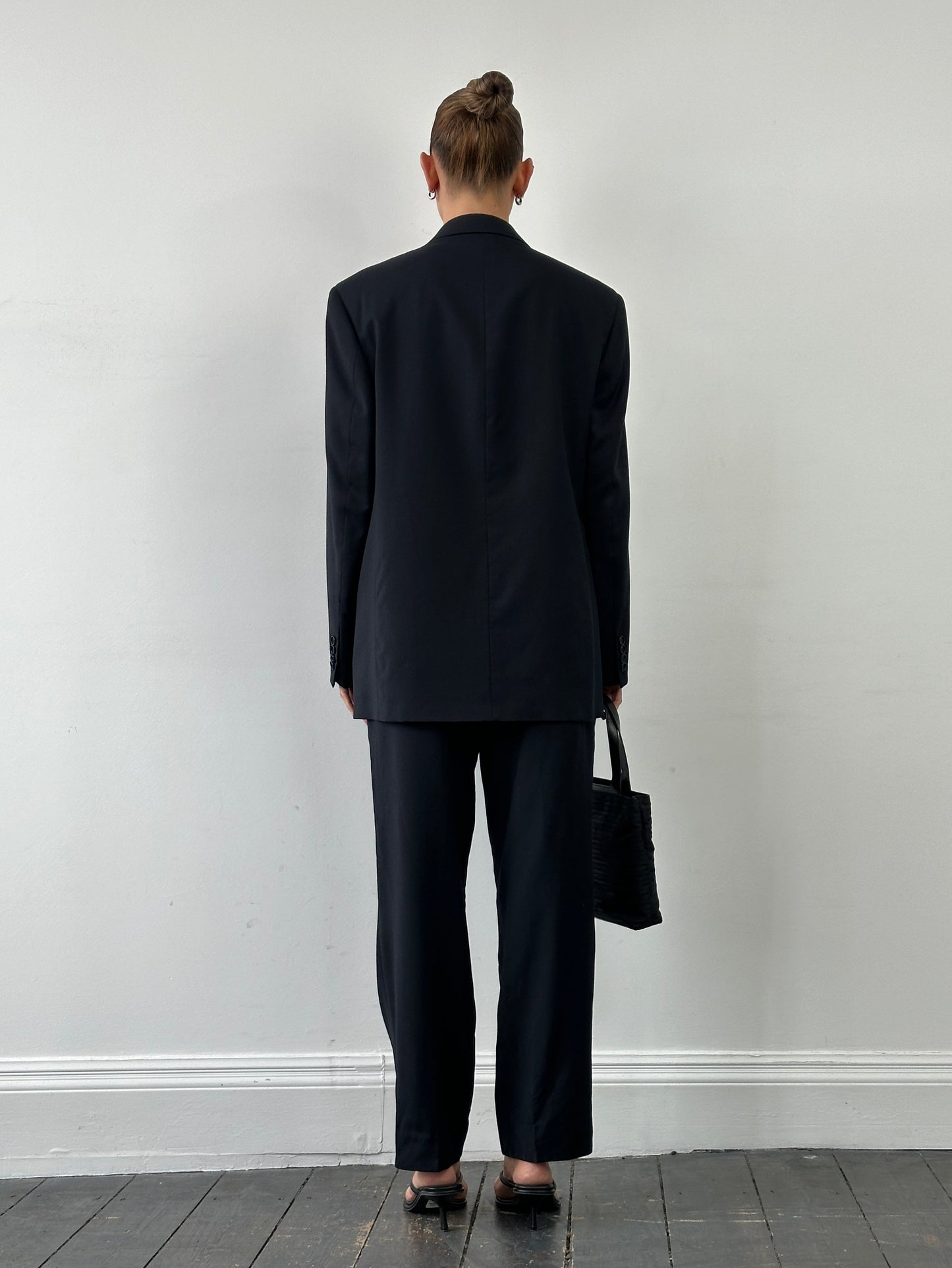 Yves Saint Laurent Pour Homme Pure Wool Single Breasted Breasted Suit - 44R/W34