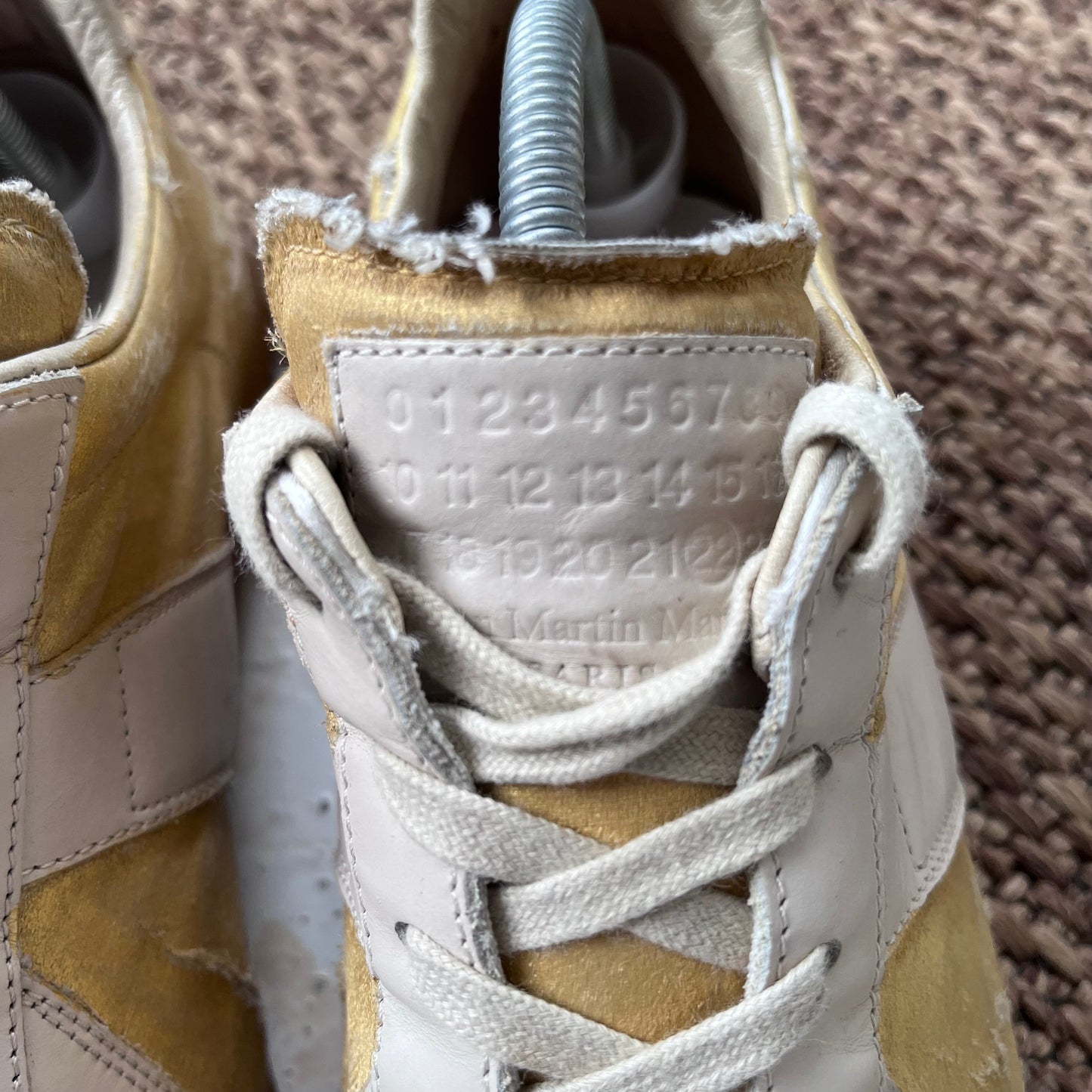 2000s maison martin margiela gats | uk9-eu43, Beige and Gold