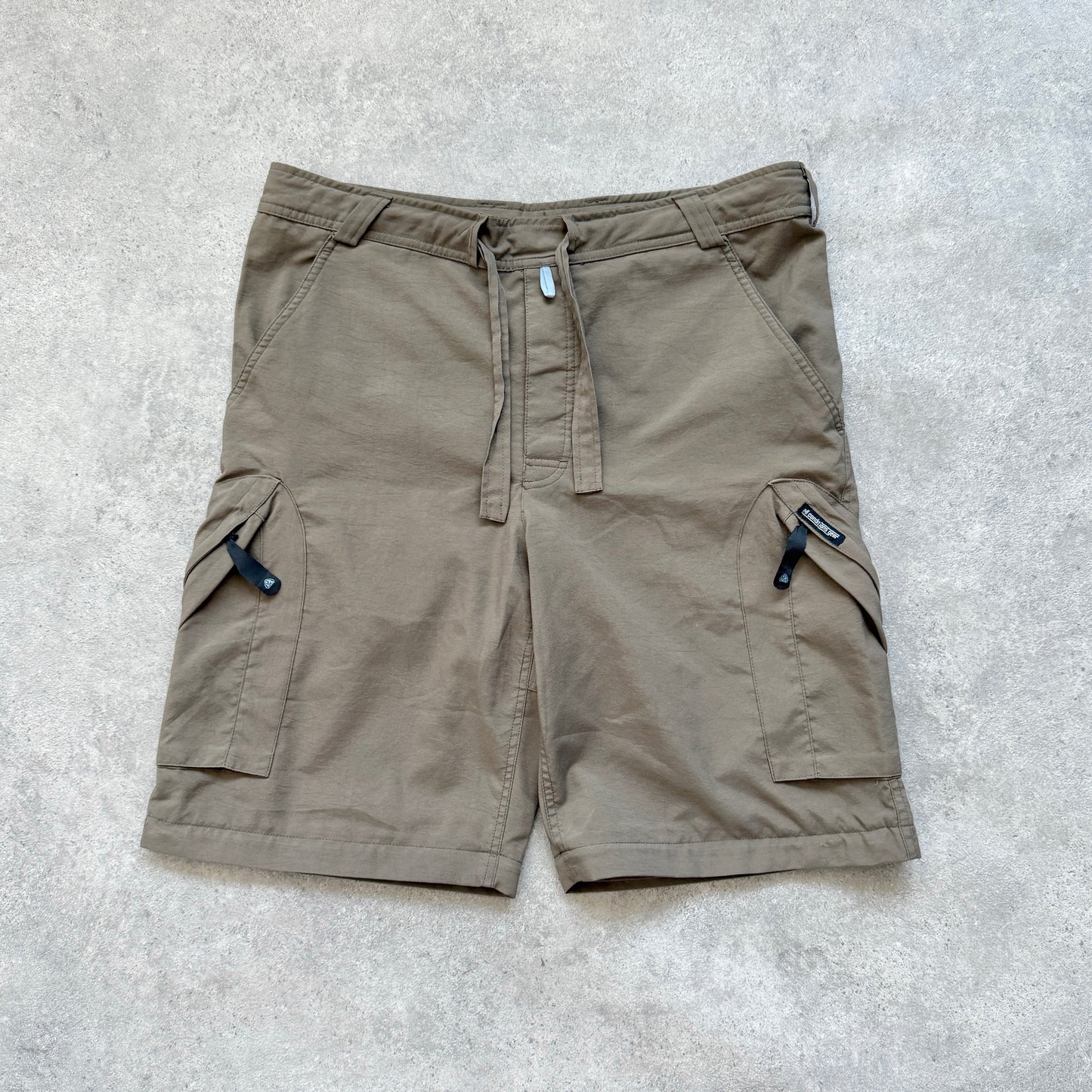 Nike ACG 2000s convertible technical cargo trousers (M)