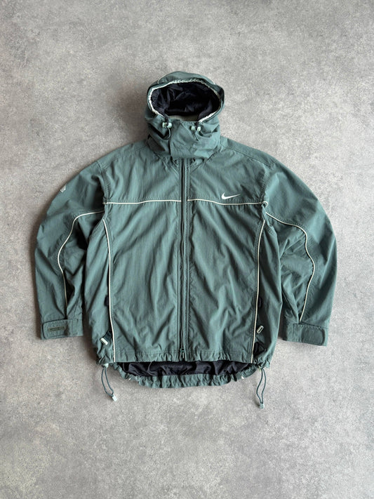nike acg 1990s storm fit heavyweight technical waterproof jacket (l)