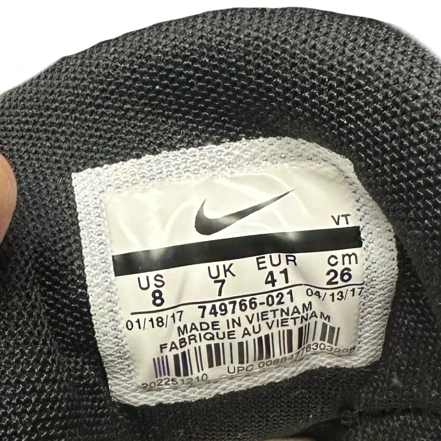 Nike Air max 95 In Grey & Black (7UK/8US)