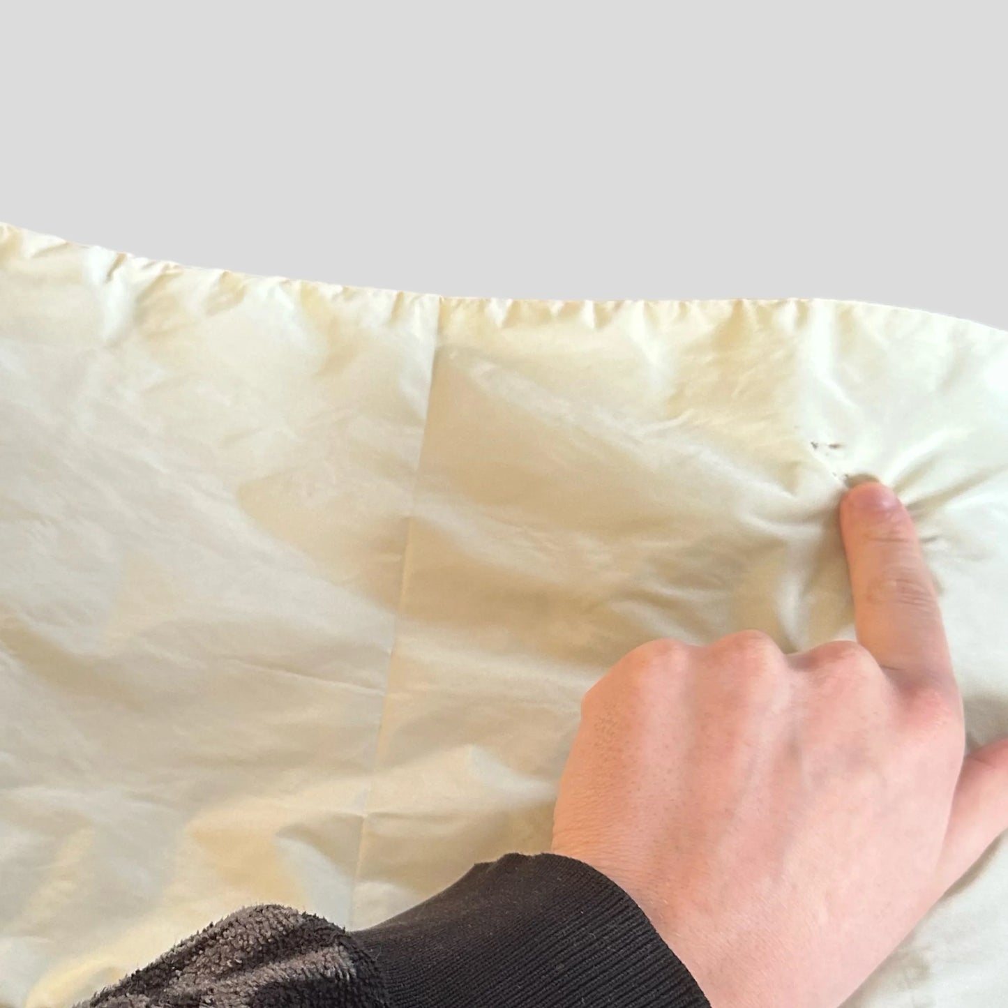 Prada Sport AW99 Champagne Nylon Magnetic Scarf