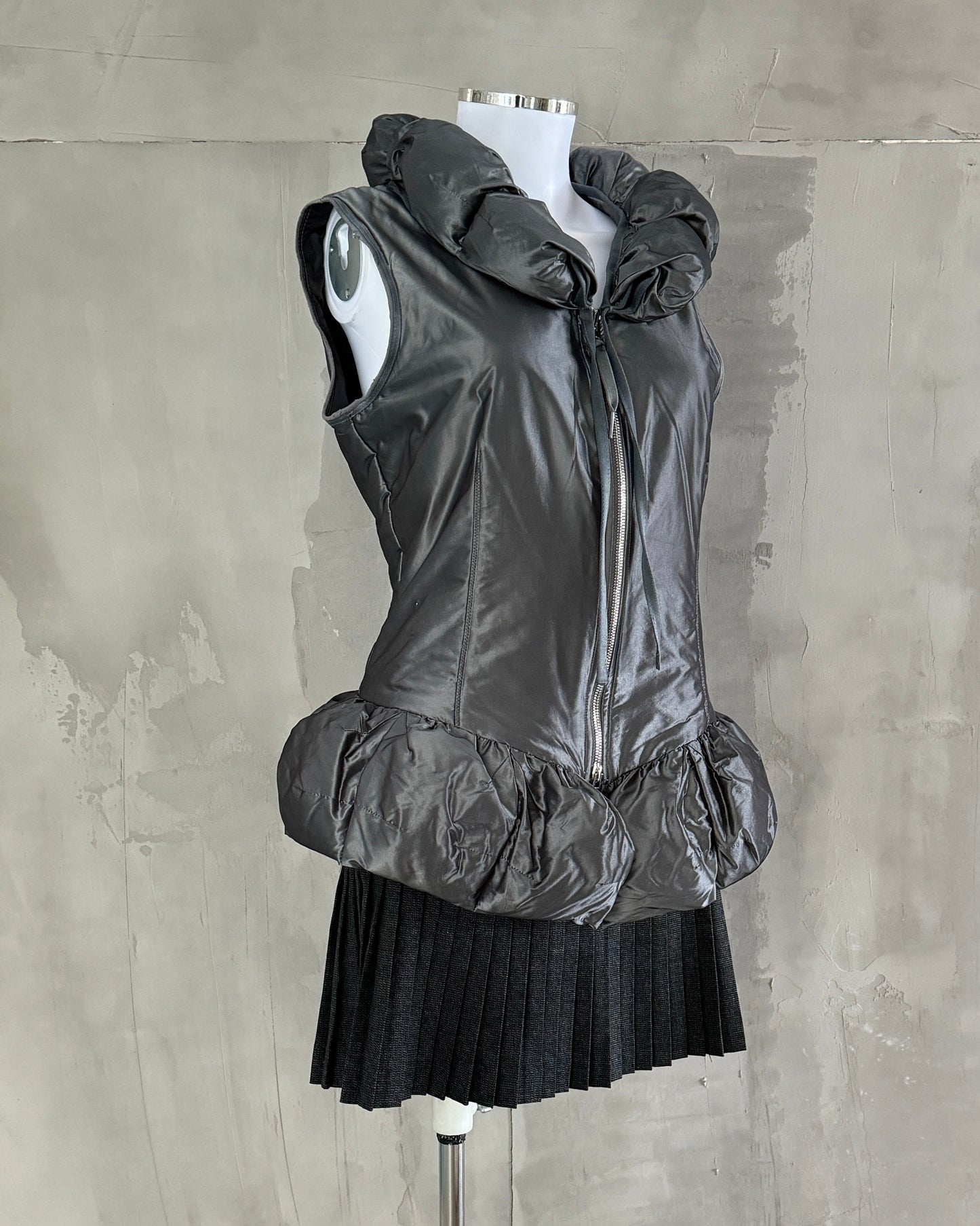 MARITHE FRANCOIS GIRBAUD MFG SILVER PUFFER GILLET JACKET - M | Medium, Silver